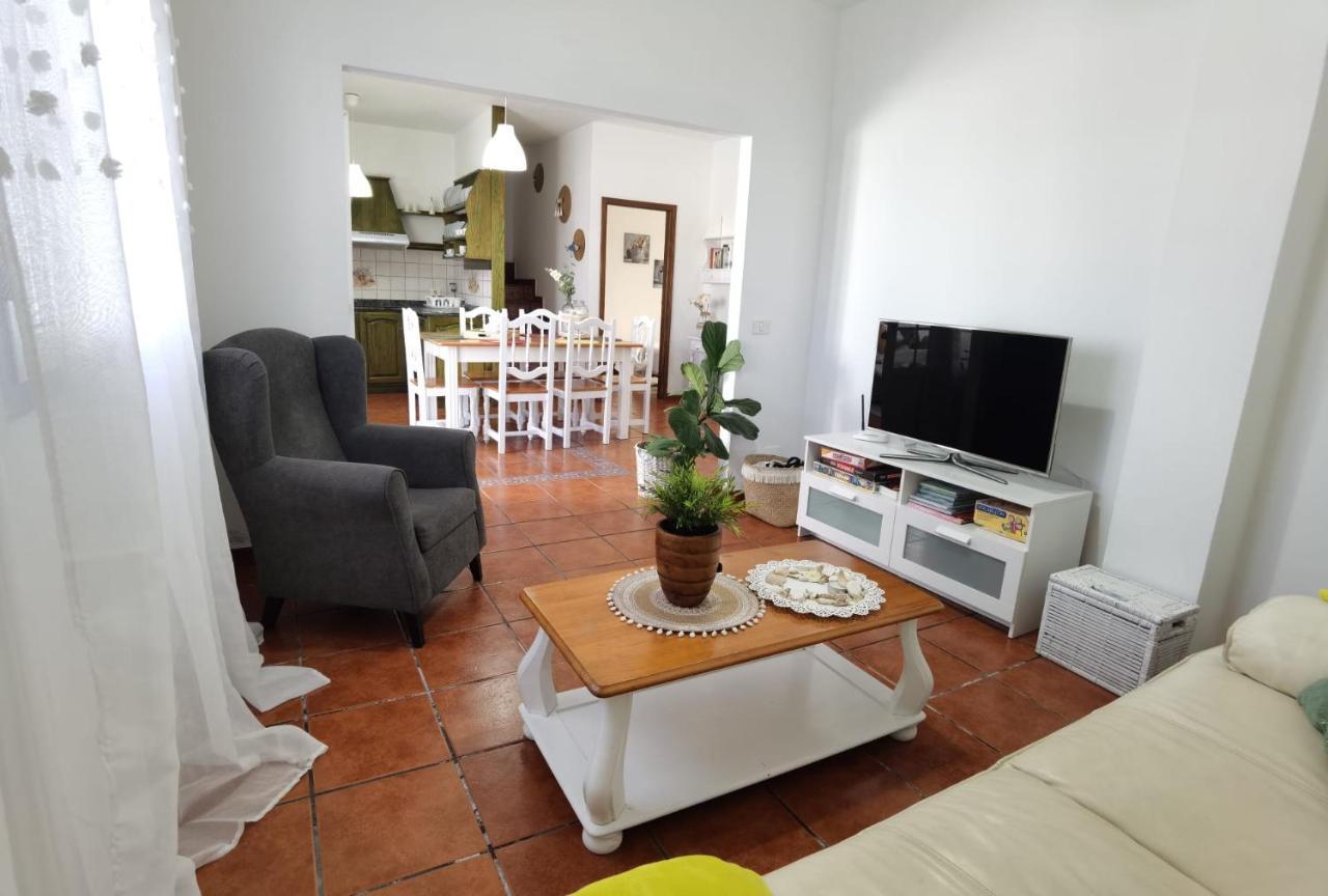 Apartamentoscasajulia 拉桑塔 外观 照片